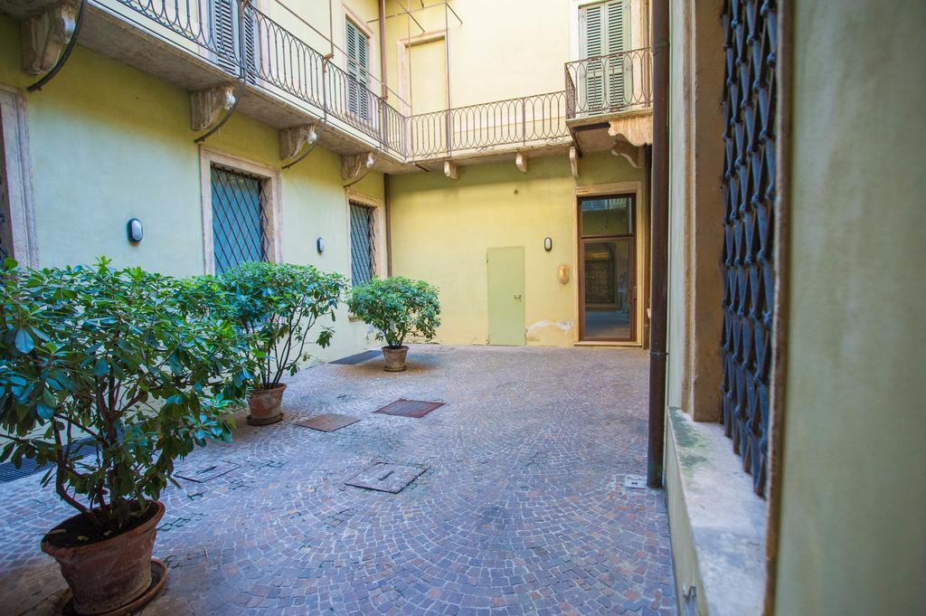 Apartamento Italianflat - Palazzo Zeiner Verona Exterior foto